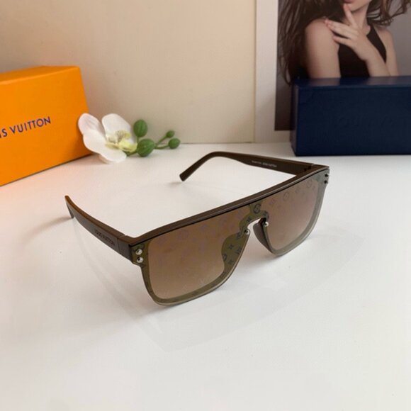 Louis Vuitton Women\'s Brown Sunglasses main image 3
